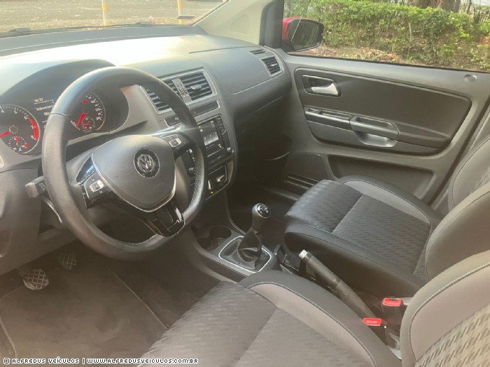 Volkswagen FOX COMFORTLINE 1.6 MSI 2017/2018